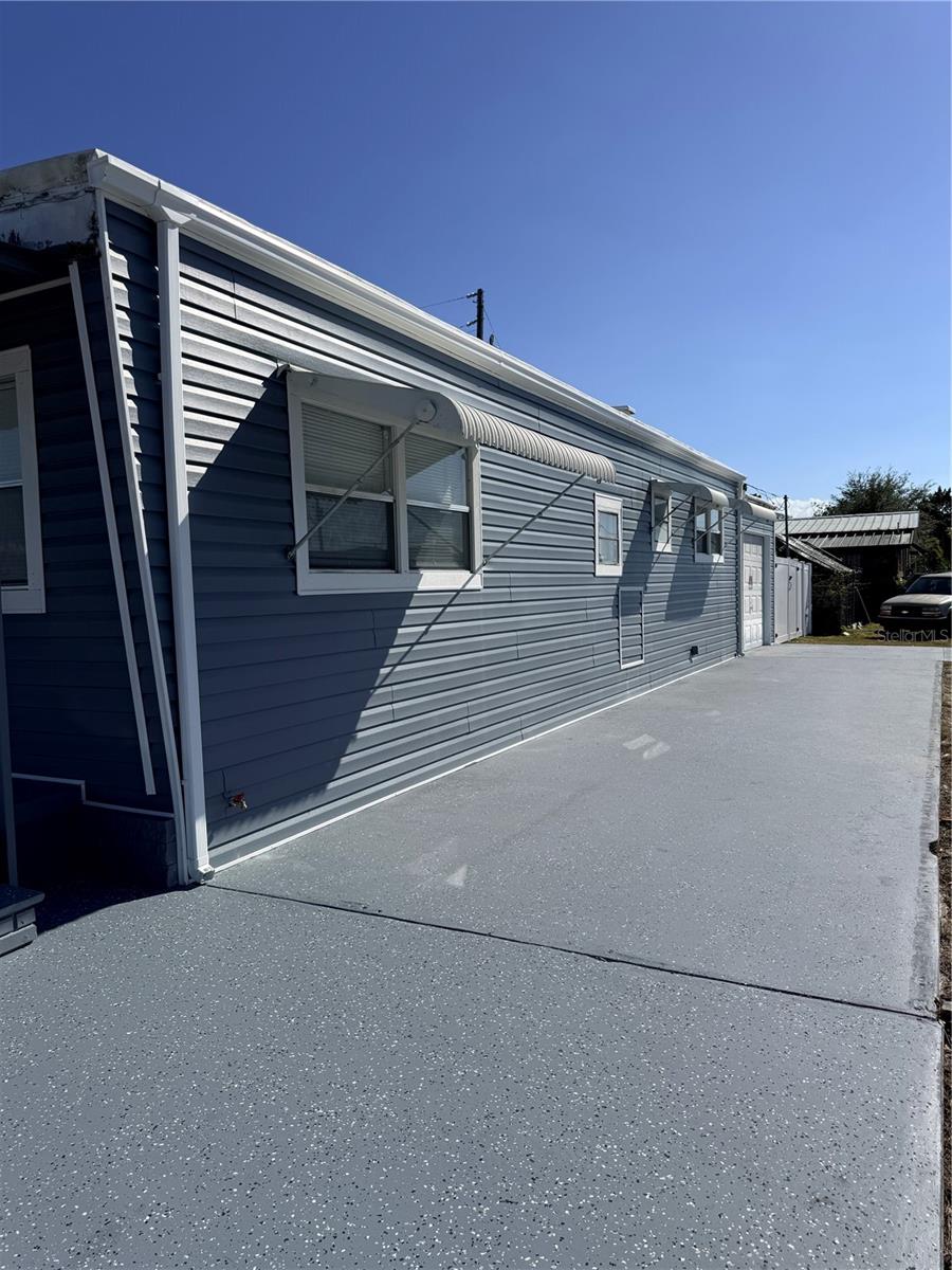 Image 9 of 38 For 4004 Reggie Drive