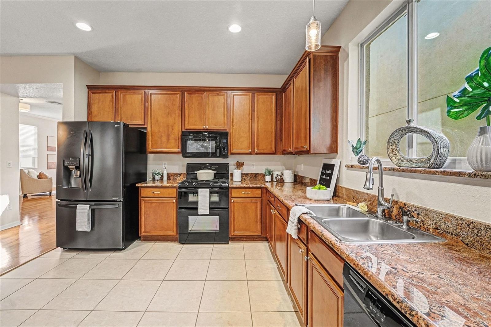 Image 12 of 40 For 2449 Silvermoss Drive