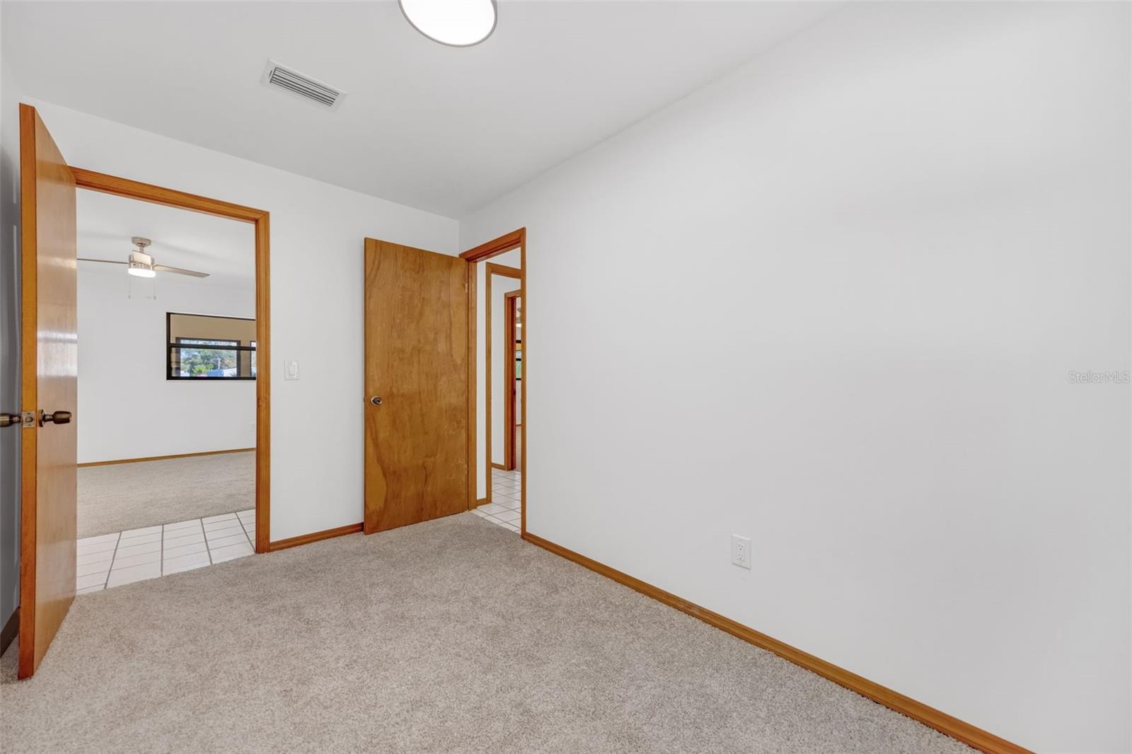 Image 18 of 42 For 12009 Anderson Drive