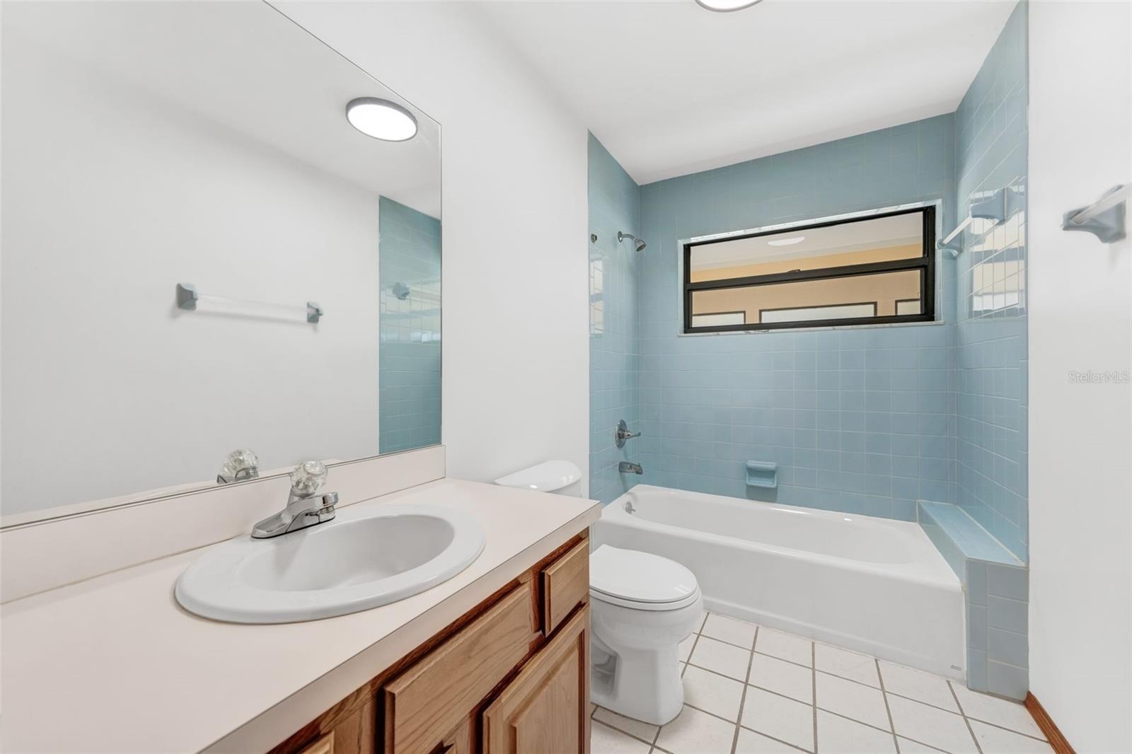 Image 19 of 42 For 12009 Anderson Drive