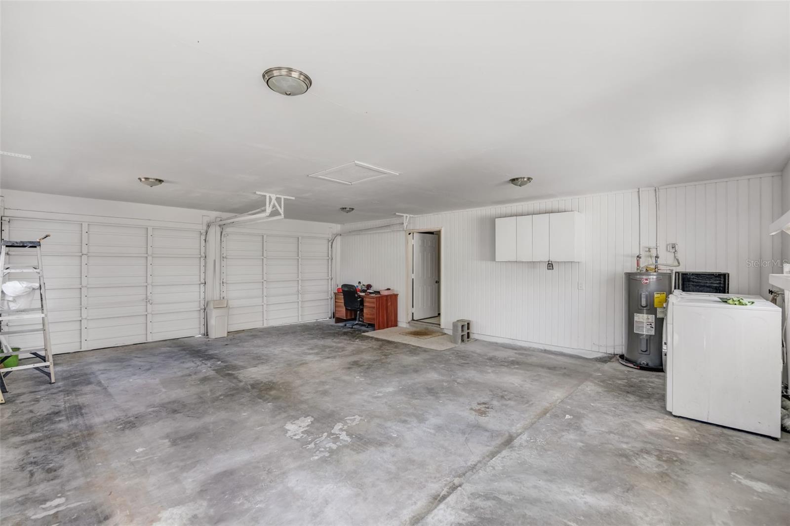 Image 27 of 42 For 12009 Anderson Drive