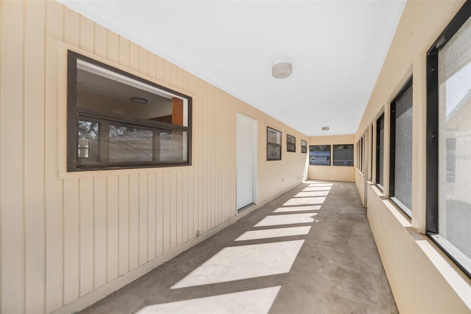 Image 28 of 42 For 12009 Anderson Drive