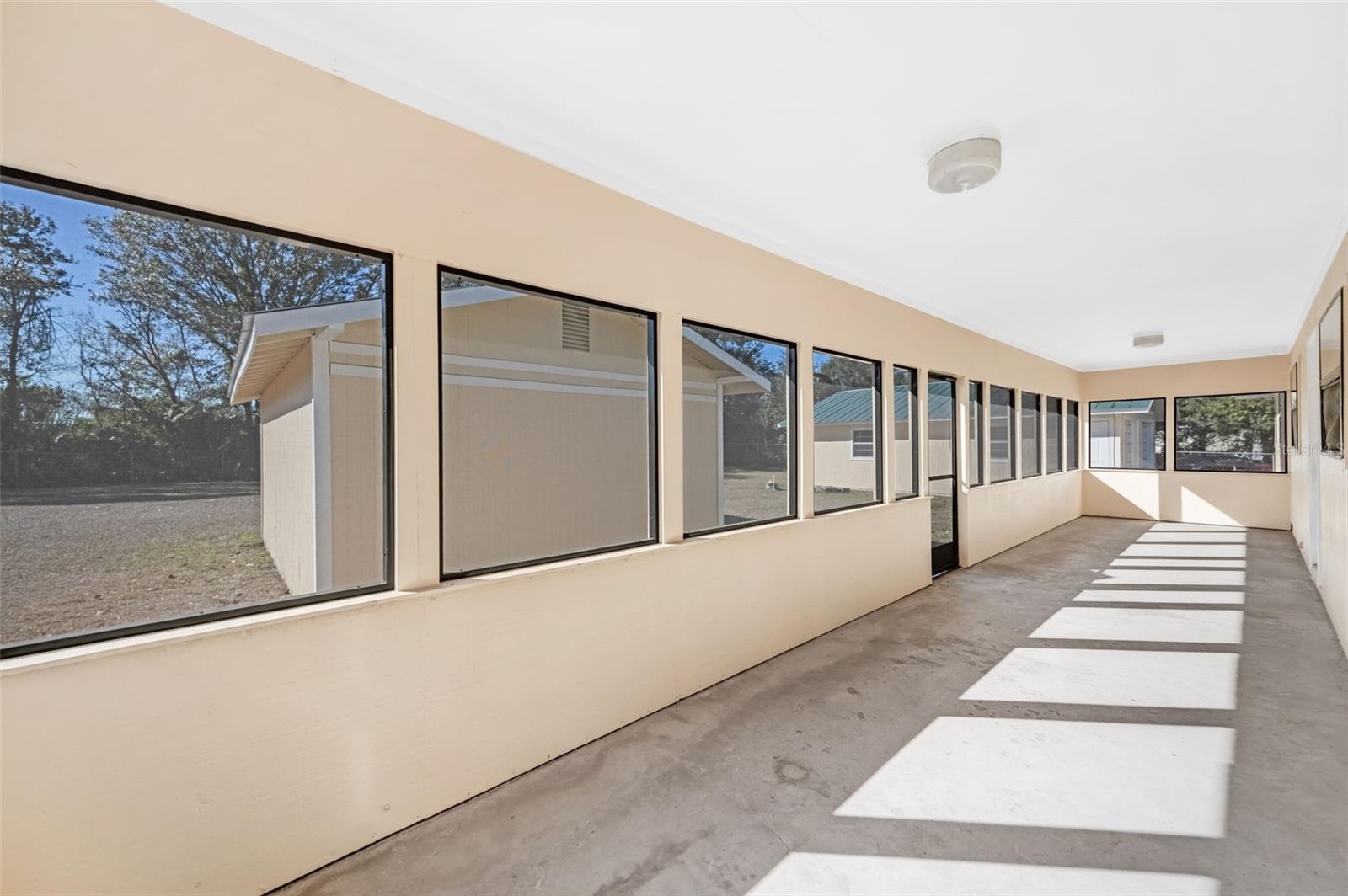 Image 29 of 42 For 12009 Anderson Drive