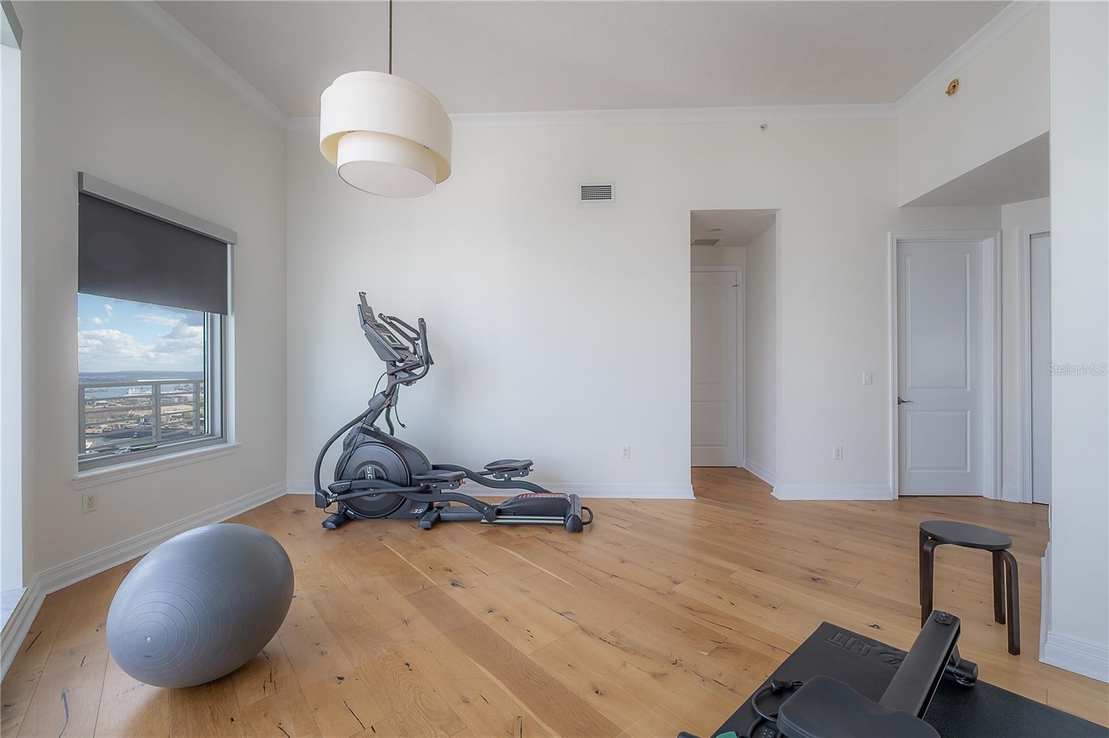 Image 19 of 61 For 449 12th Street 2701