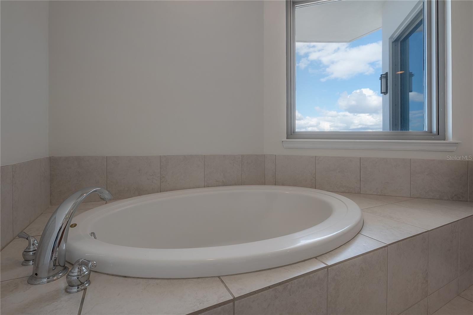 Image 32 of 61 For 449 12th Street 2701