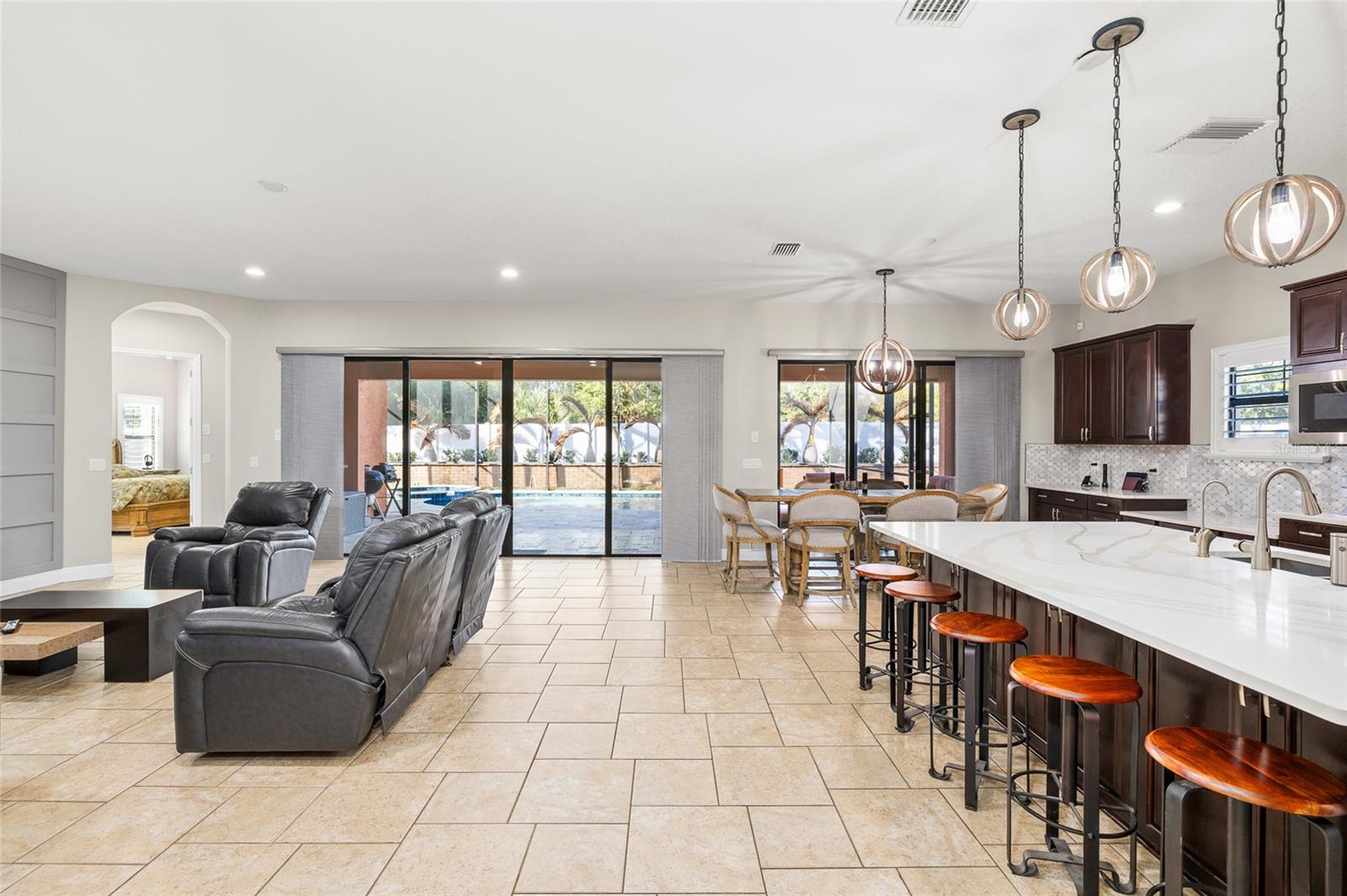 Image 10 of 60 For 10902 Charmwood Drive