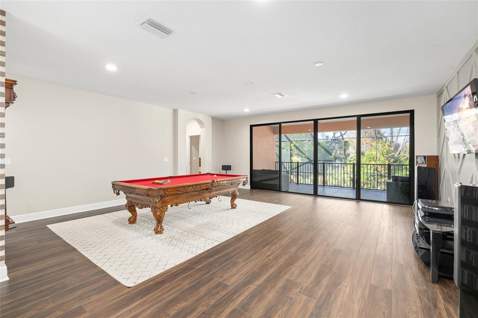 Image 24 of 60 For 10902 Charmwood Drive