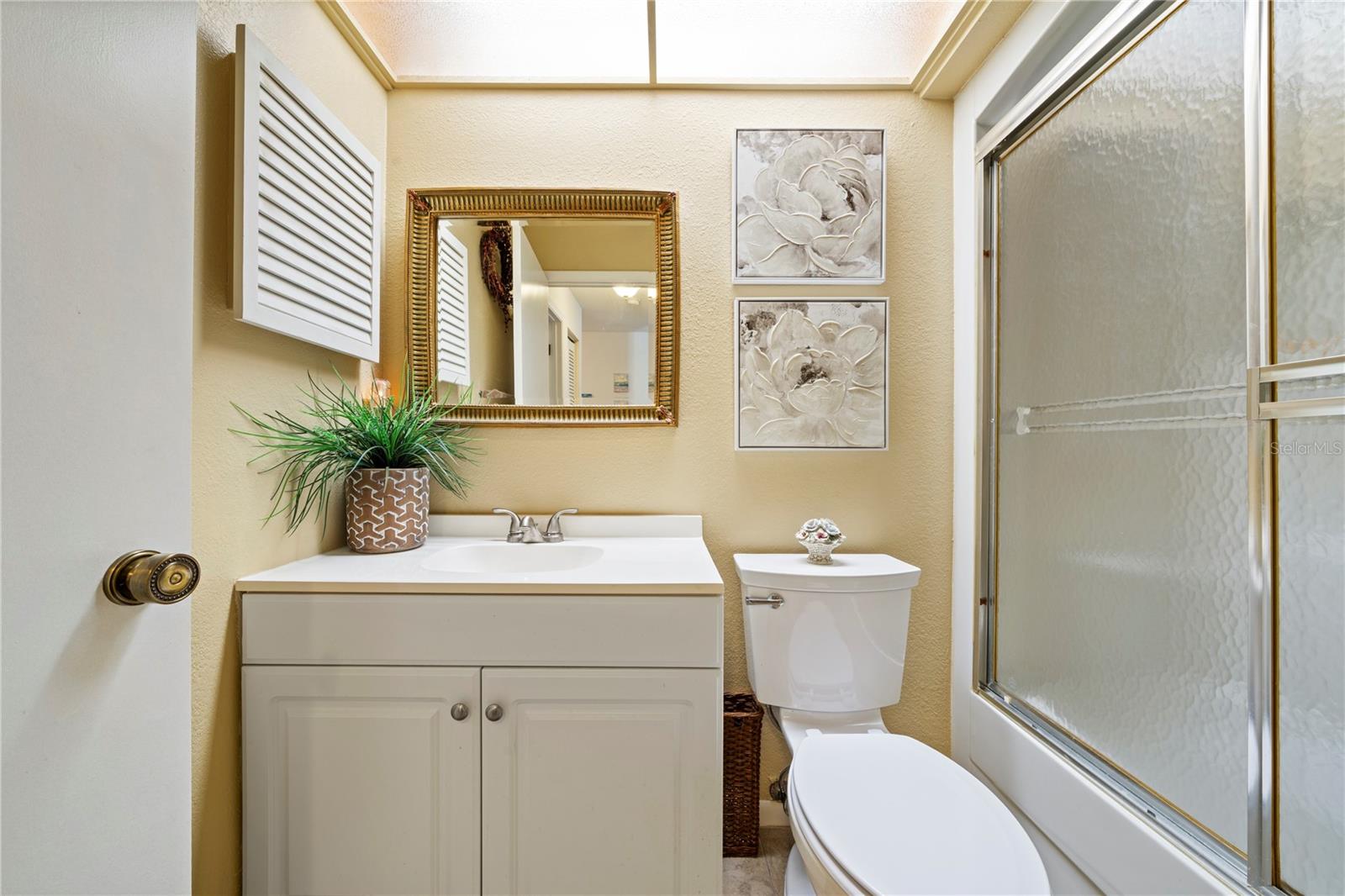 Image 35 of 75 For 7360 Ulmerton Road 15d