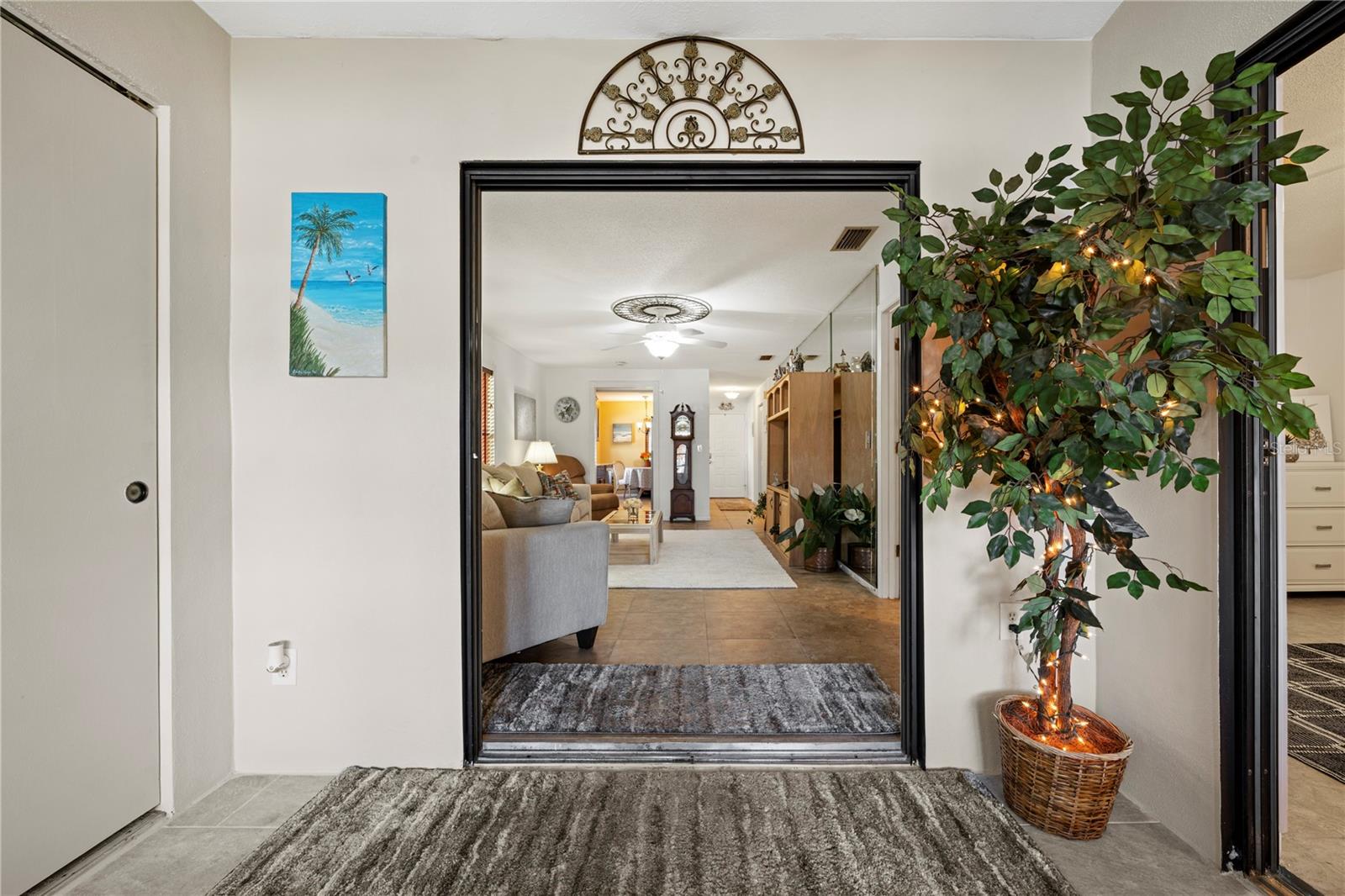 Image 36 of 75 For 7360 Ulmerton Road 15d