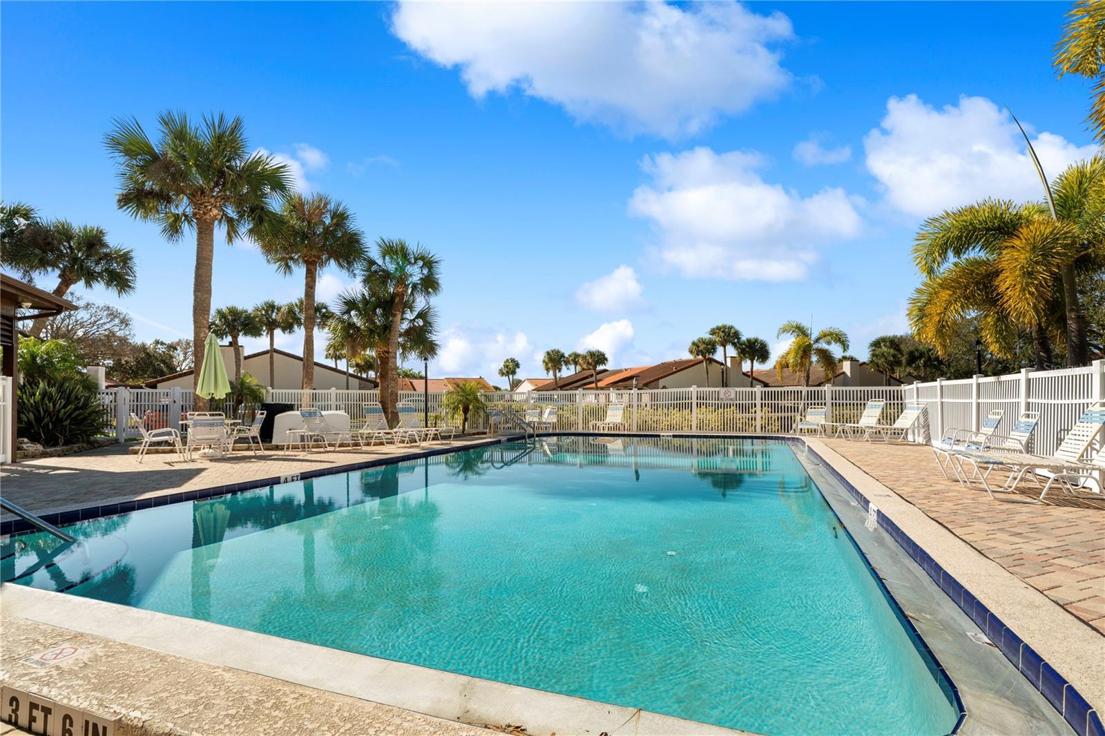 Image 46 of 75 For 7360 Ulmerton Road 15d