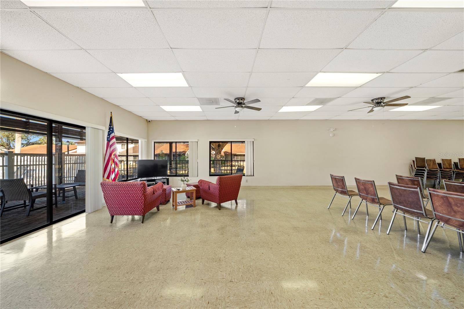 Image 49 of 75 For 7360 Ulmerton Road 15d