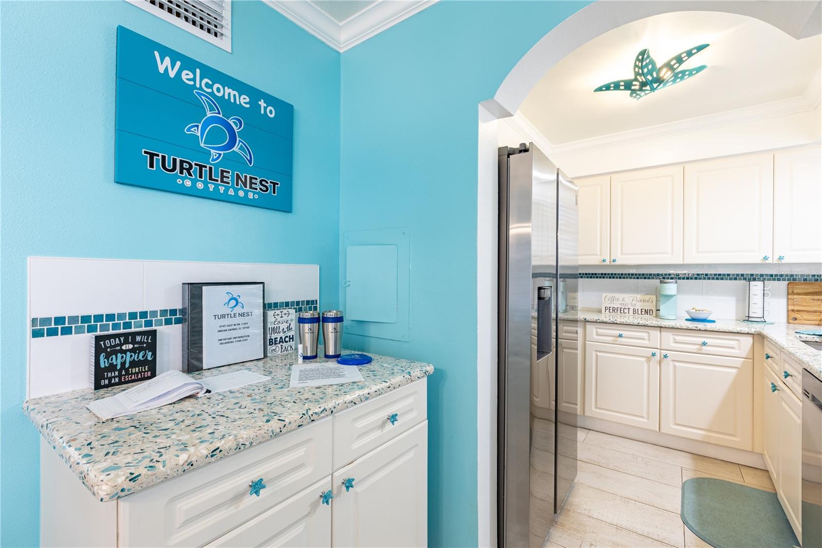 Image 18 of 47 For 19417 Gulf Boulevard C-104