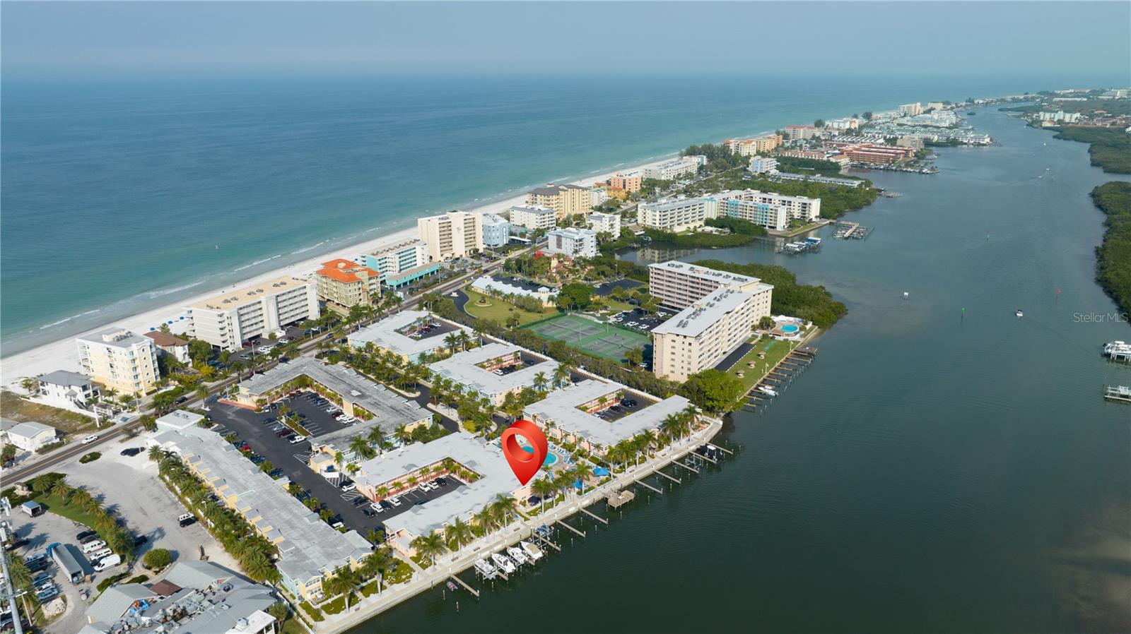 Image 37 of 47 For 19417 Gulf Boulevard C-104