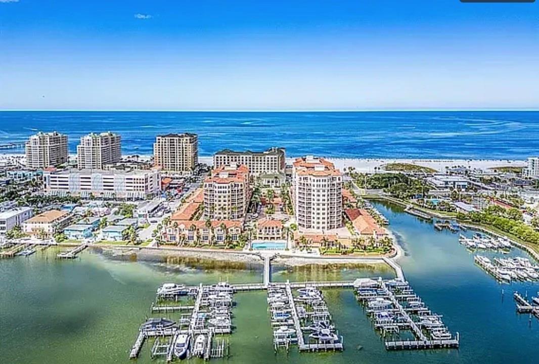 Image 14 of 45 For 521 Mandalay Avenue 307