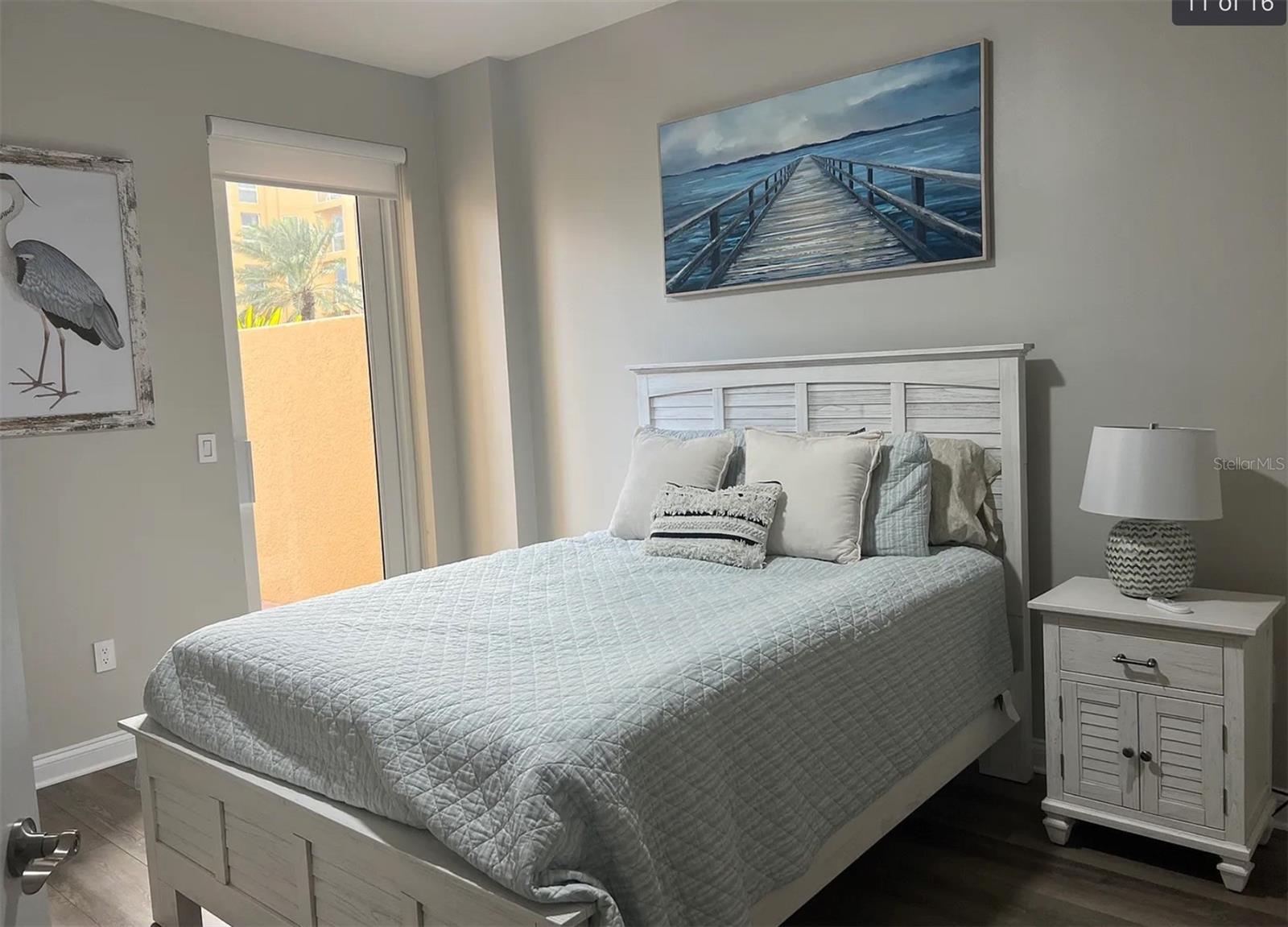 Image 8 of 45 For 521 Mandalay Avenue 307