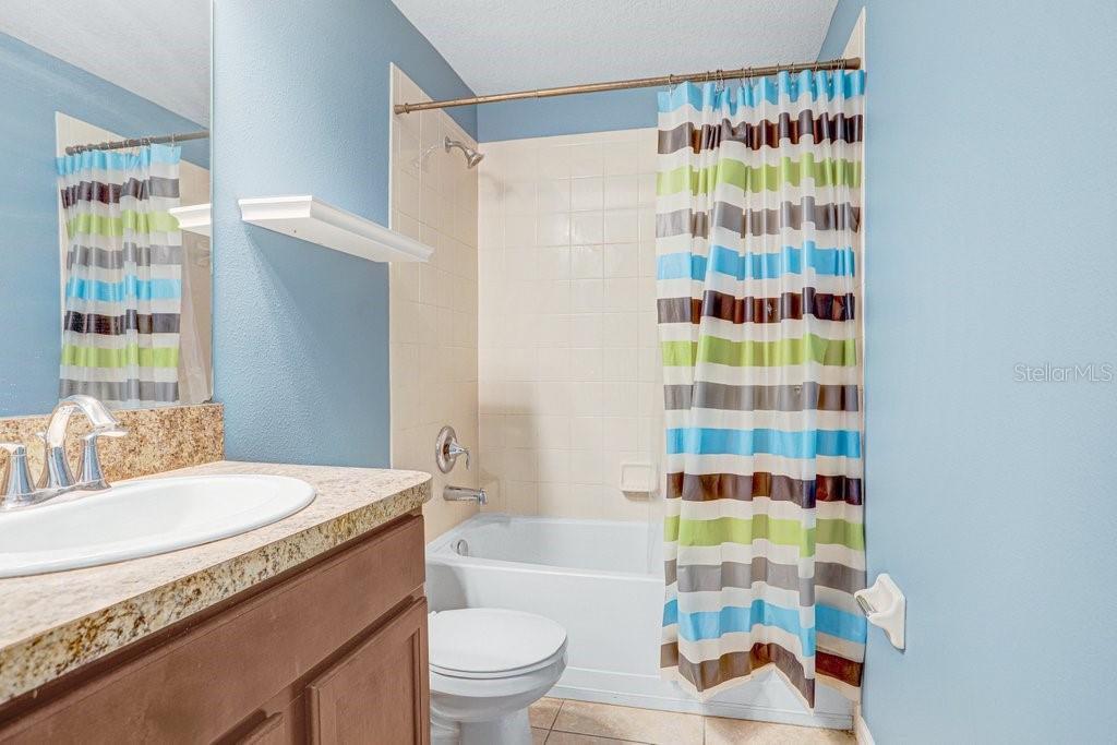 Image 30 of 38 For 37669 Aaralyn Road