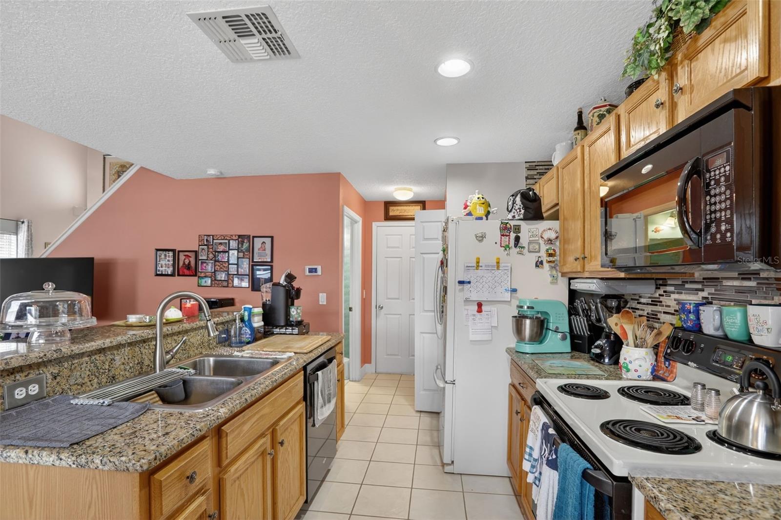 Image 11 of 32 For 13240 Briar Forest Court