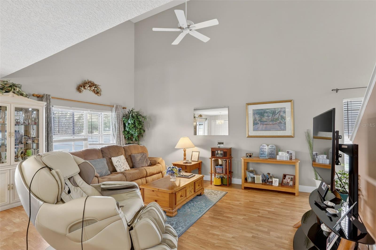 Image 6 of 32 For 13240 Briar Forest Court