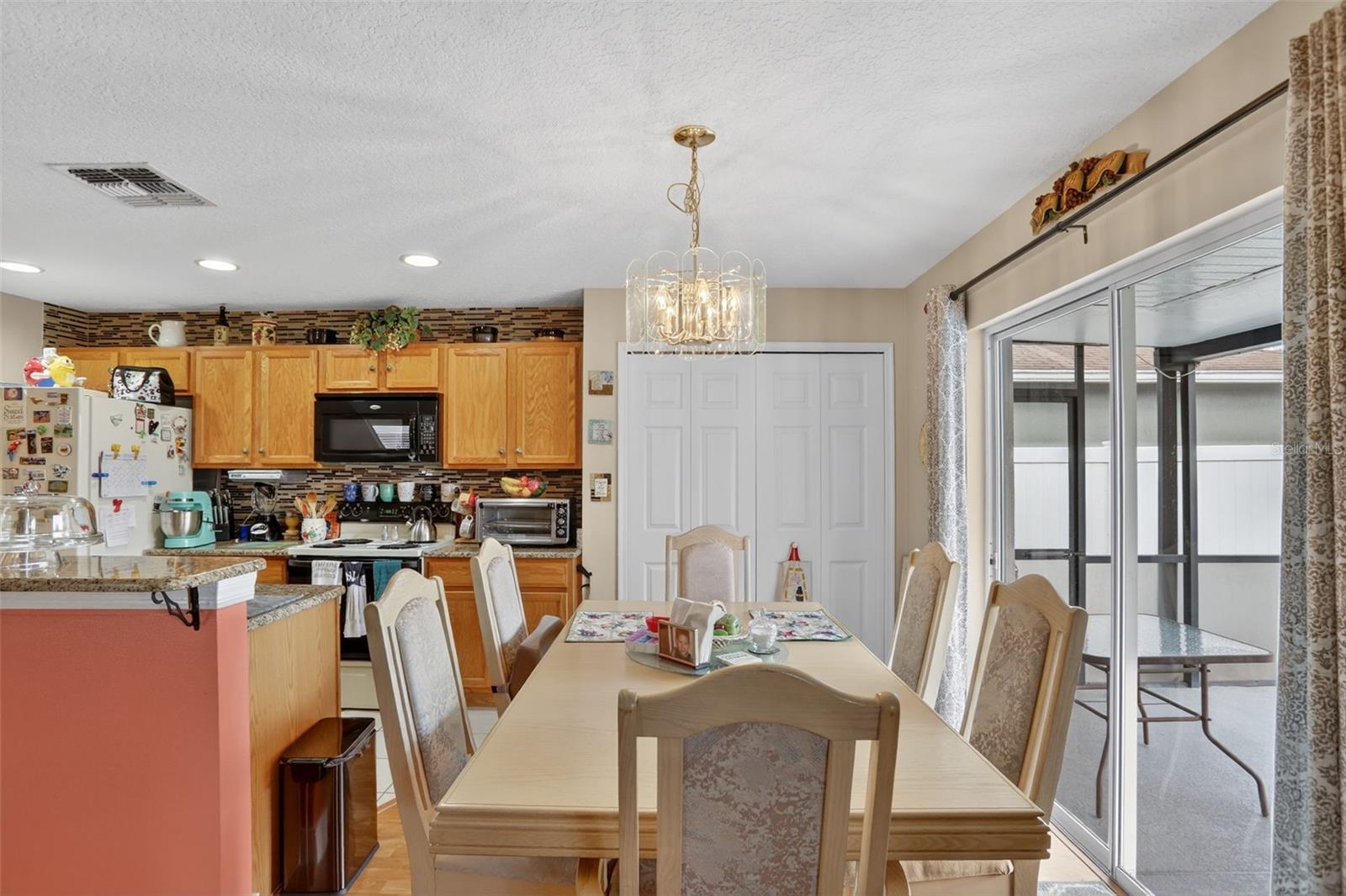 Image 7 of 32 For 13240 Briar Forest Court