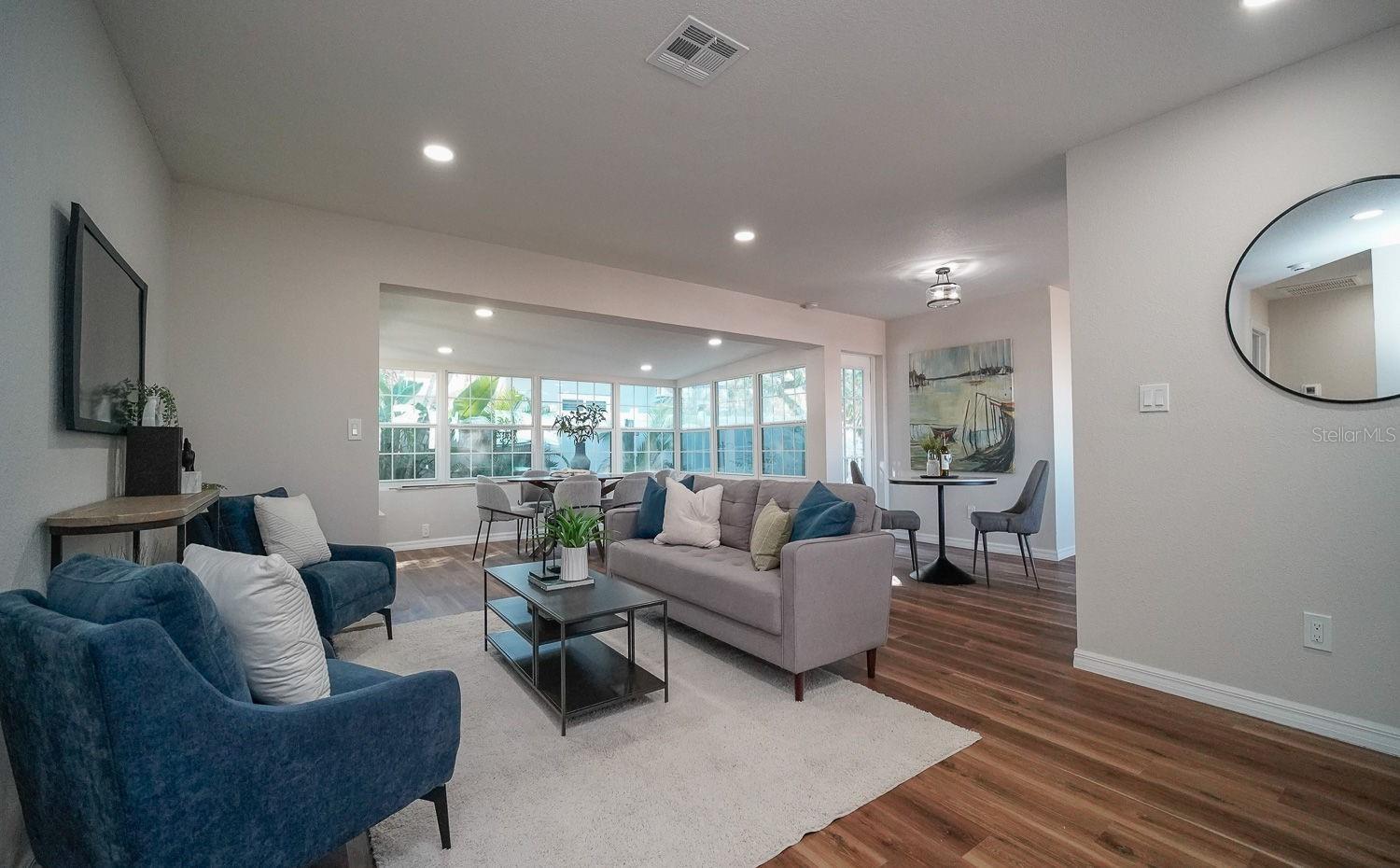 Image 10 of 84 For 110 92nd Avenue Ne