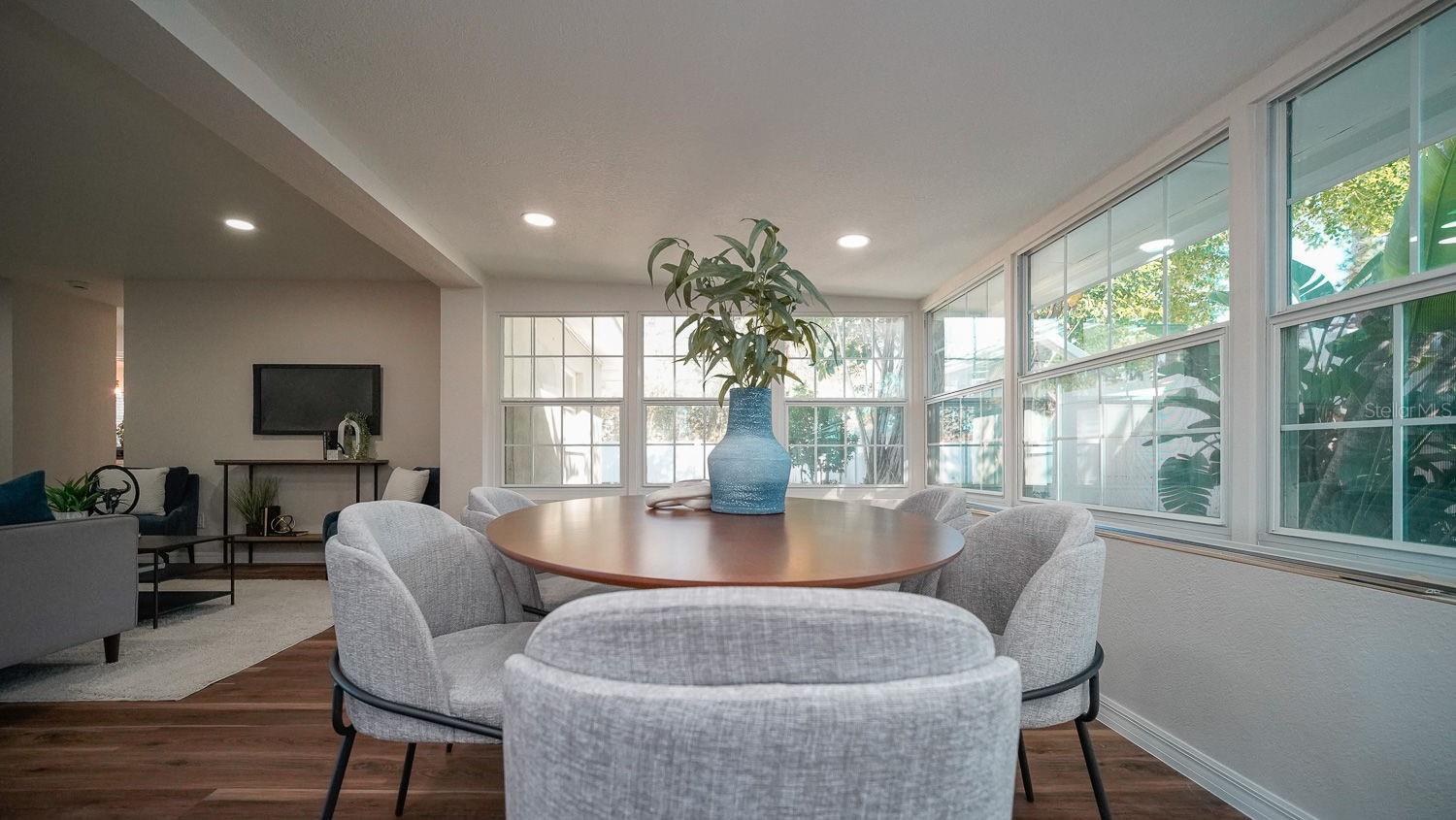 Image 18 of 84 For 110 92nd Avenue Ne