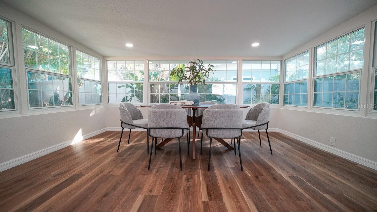 Image 21 of 84 For 110 92nd Avenue Ne