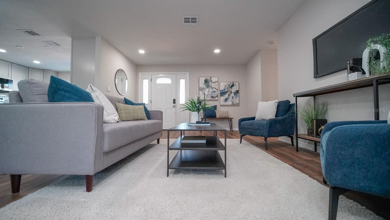 Image 4 of 84 For 110 92nd Avenue Ne