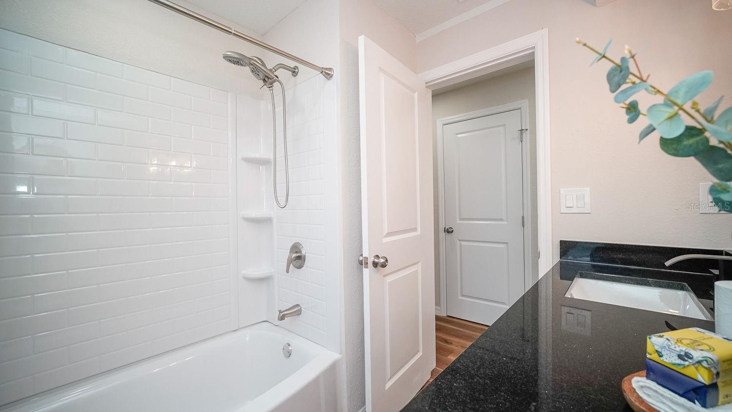 Image 41 of 84 For 110 92nd Avenue Ne