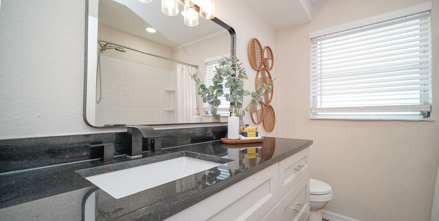 Image 45 of 84 For 110 92nd Avenue Ne