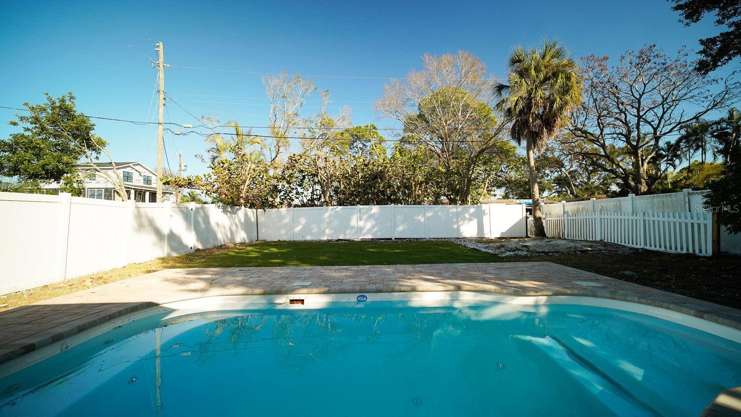 Image 72 of 84 For 110 92nd Avenue Ne