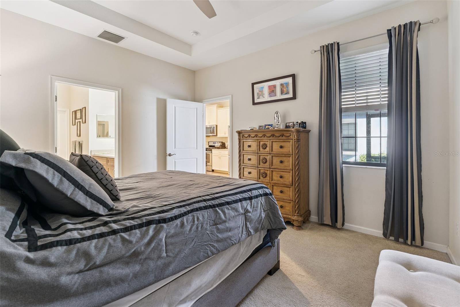 Image 13 of 66 For 5714 Colony Glen Road