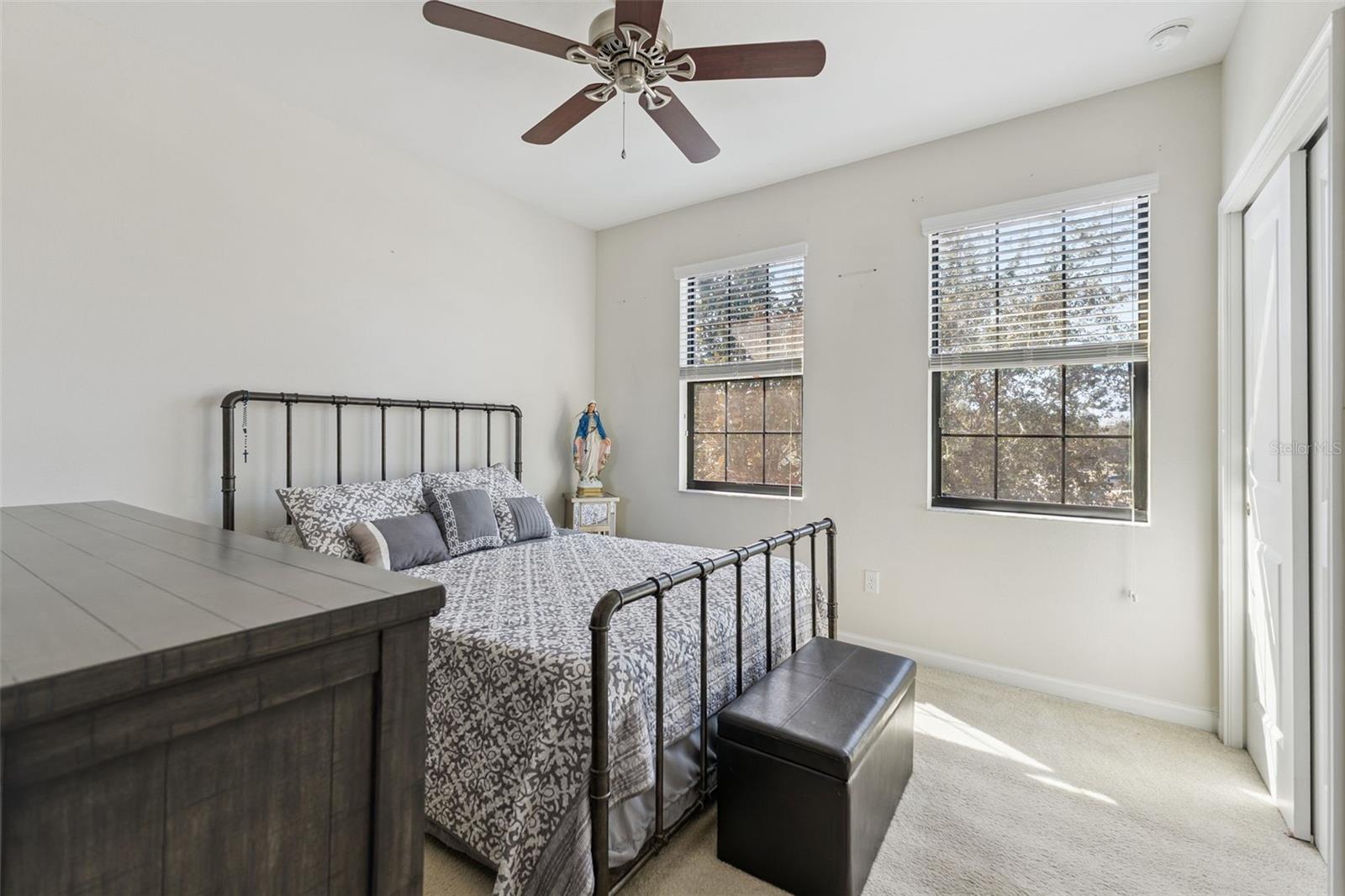 Image 18 of 66 For 5714 Colony Glen Road