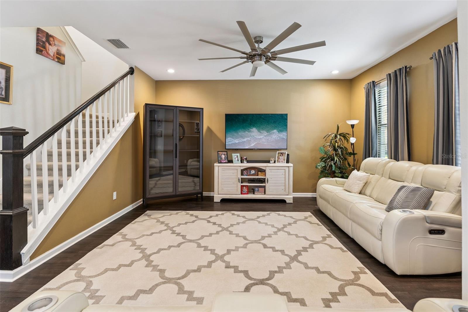 Image 5 of 66 For 5714 Colony Glen Road