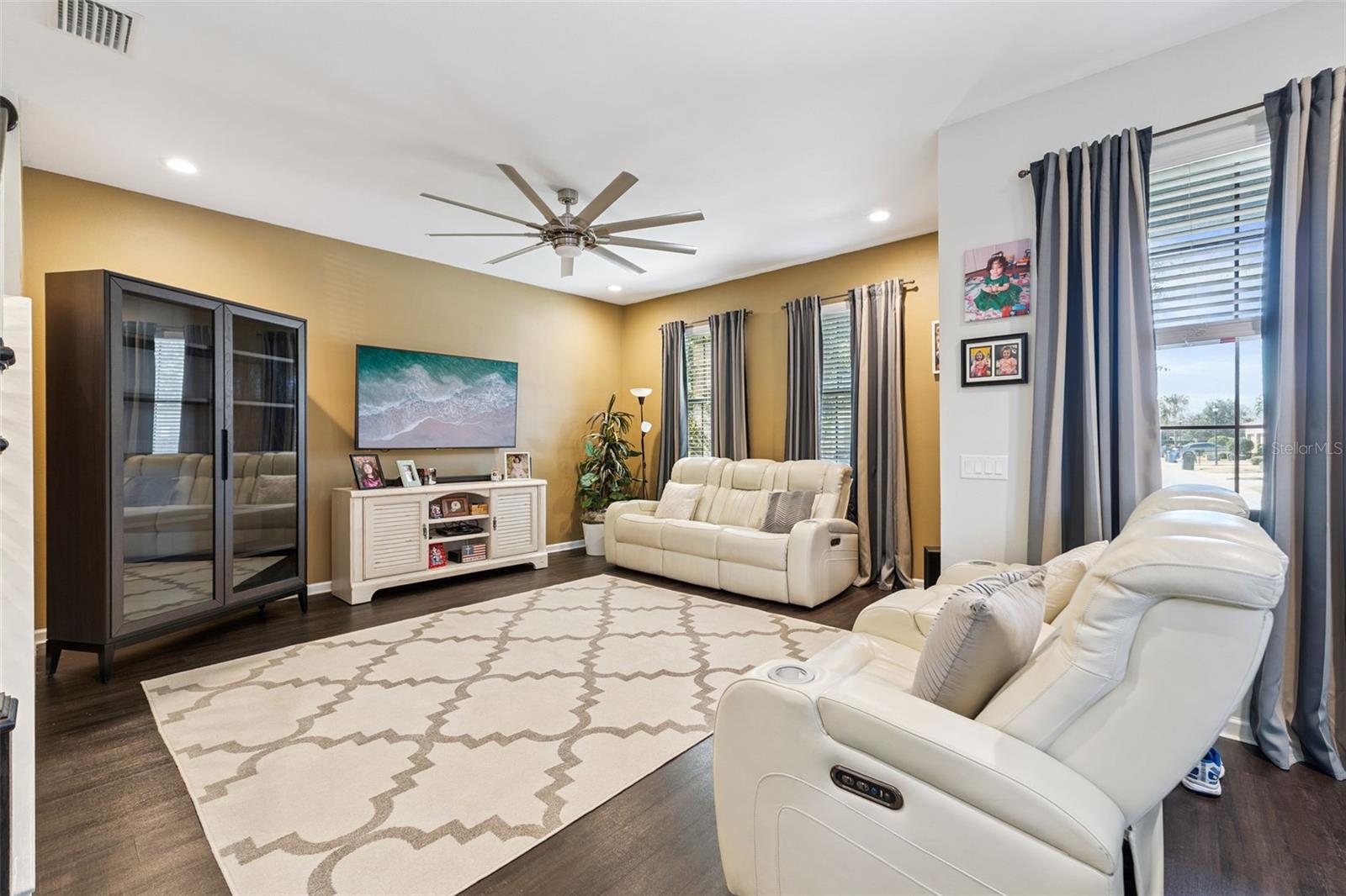 Image 6 of 66 For 5714 Colony Glen Road