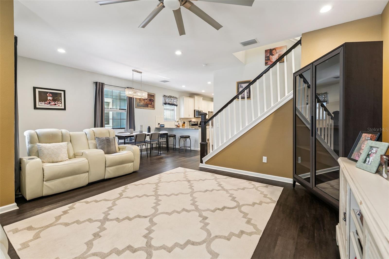 Image 7 of 66 For 5714 Colony Glen Road