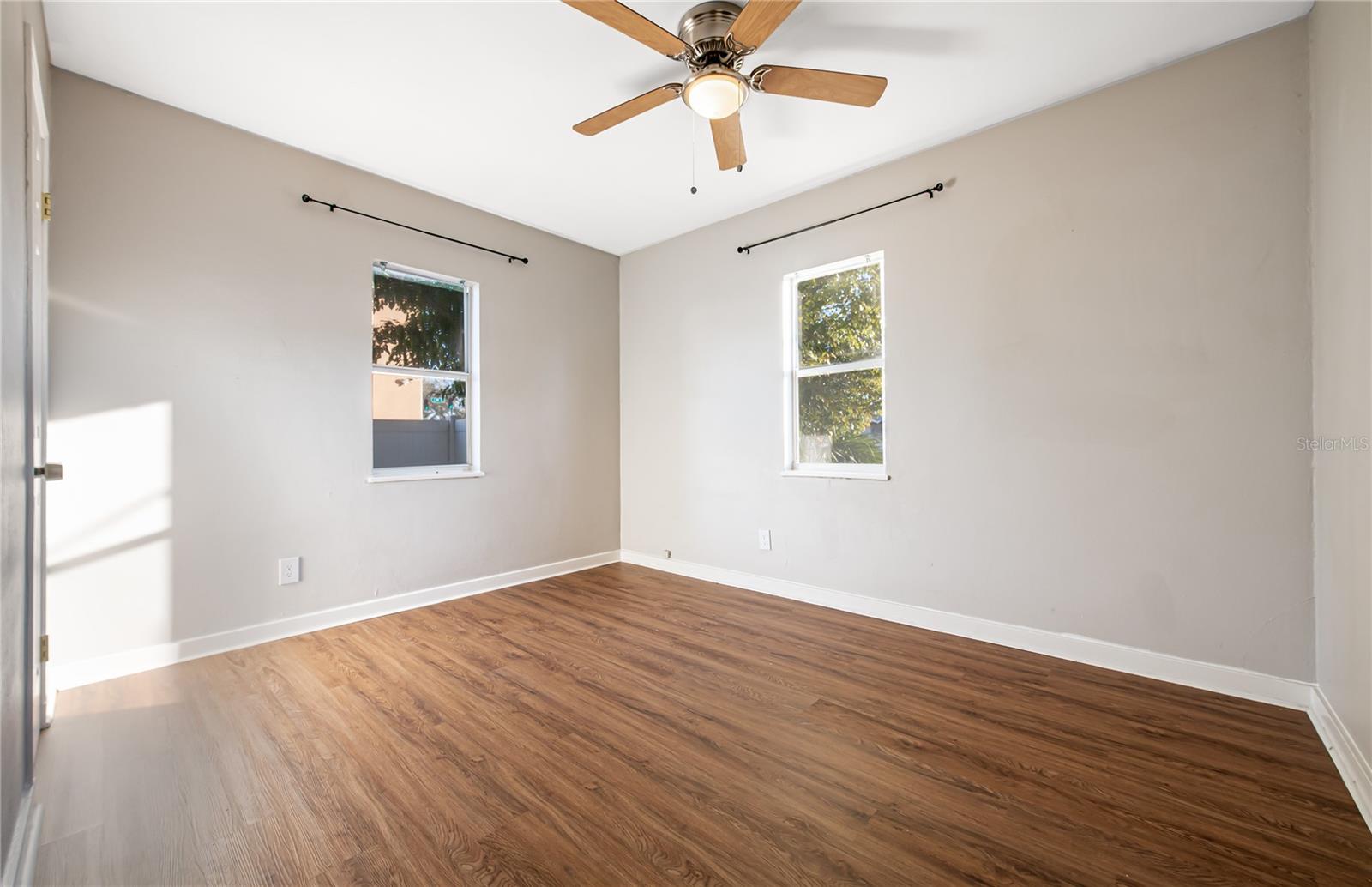 Image 9 of 15 For 119 37th Street S