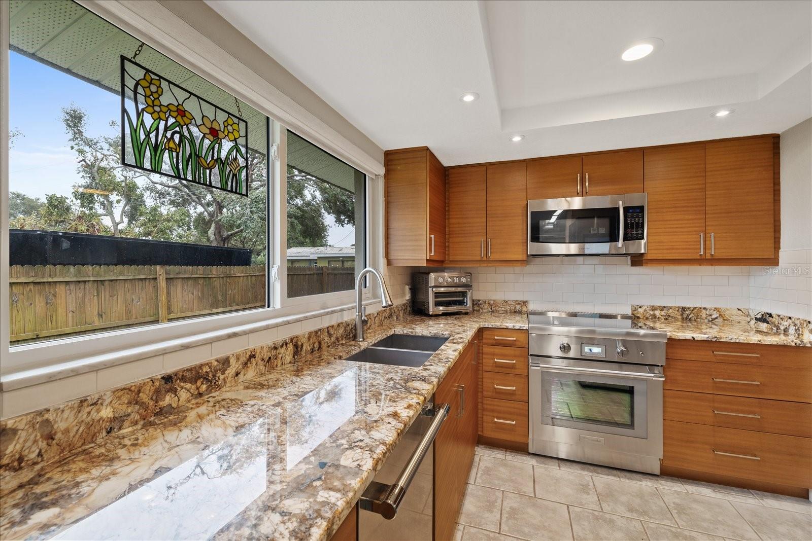 Image 13 of 27 For 6400 18th Avenue N