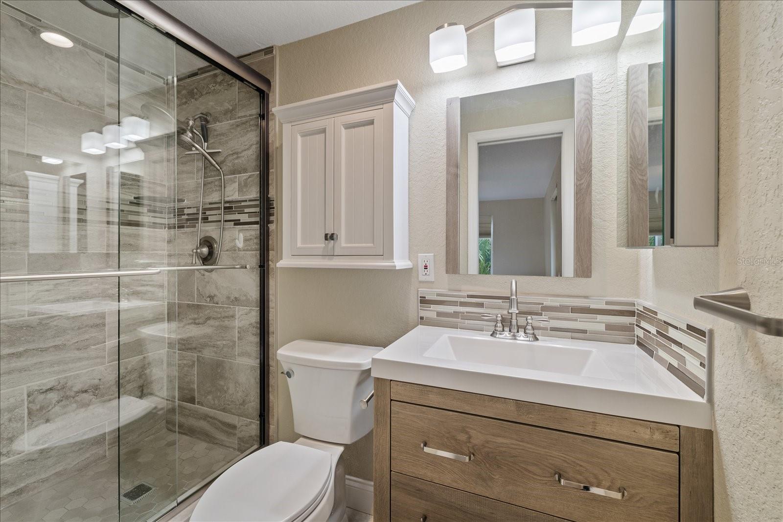 Image 25 of 27 For 6400 18th Avenue N