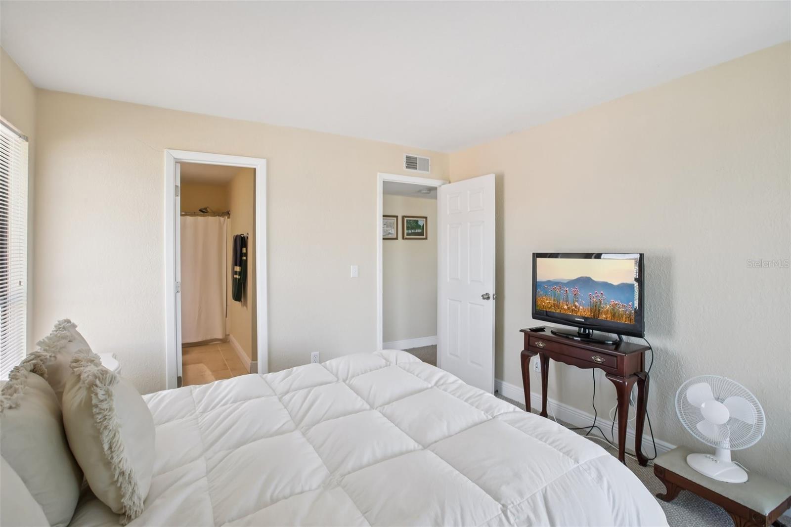 Image 31 of 88 For 455 Alt 19 S 42 & 46