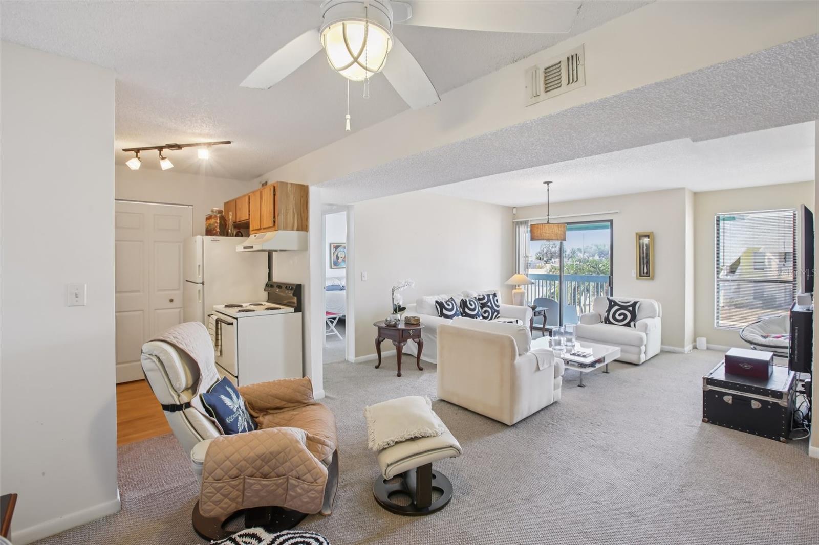 Image 7 of 88 For 455 Alt 19 S 42 & 46