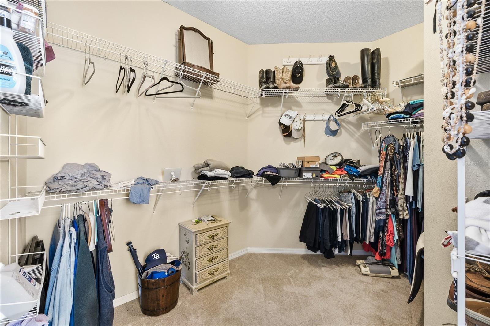 Image 25 of 49 For 18955 Maisons Drive