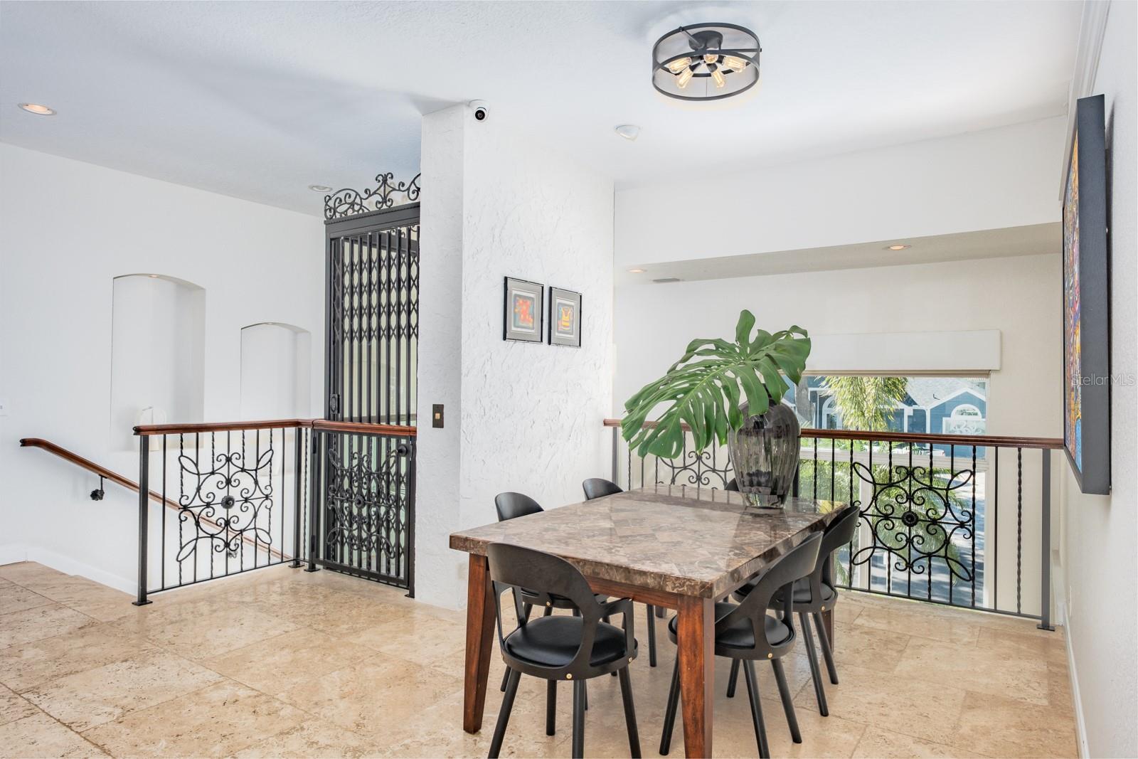 Image 12 of 43 For 5949 Seabird Drive S