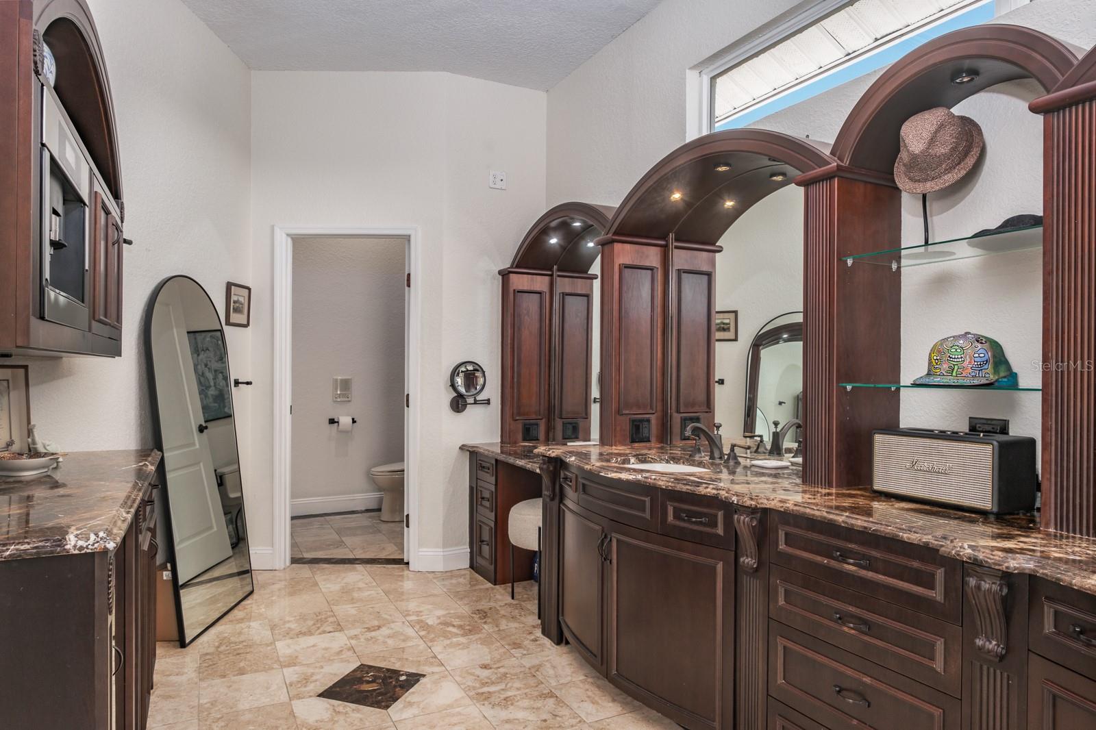 Image 22 of 43 For 5949 Seabird Drive S