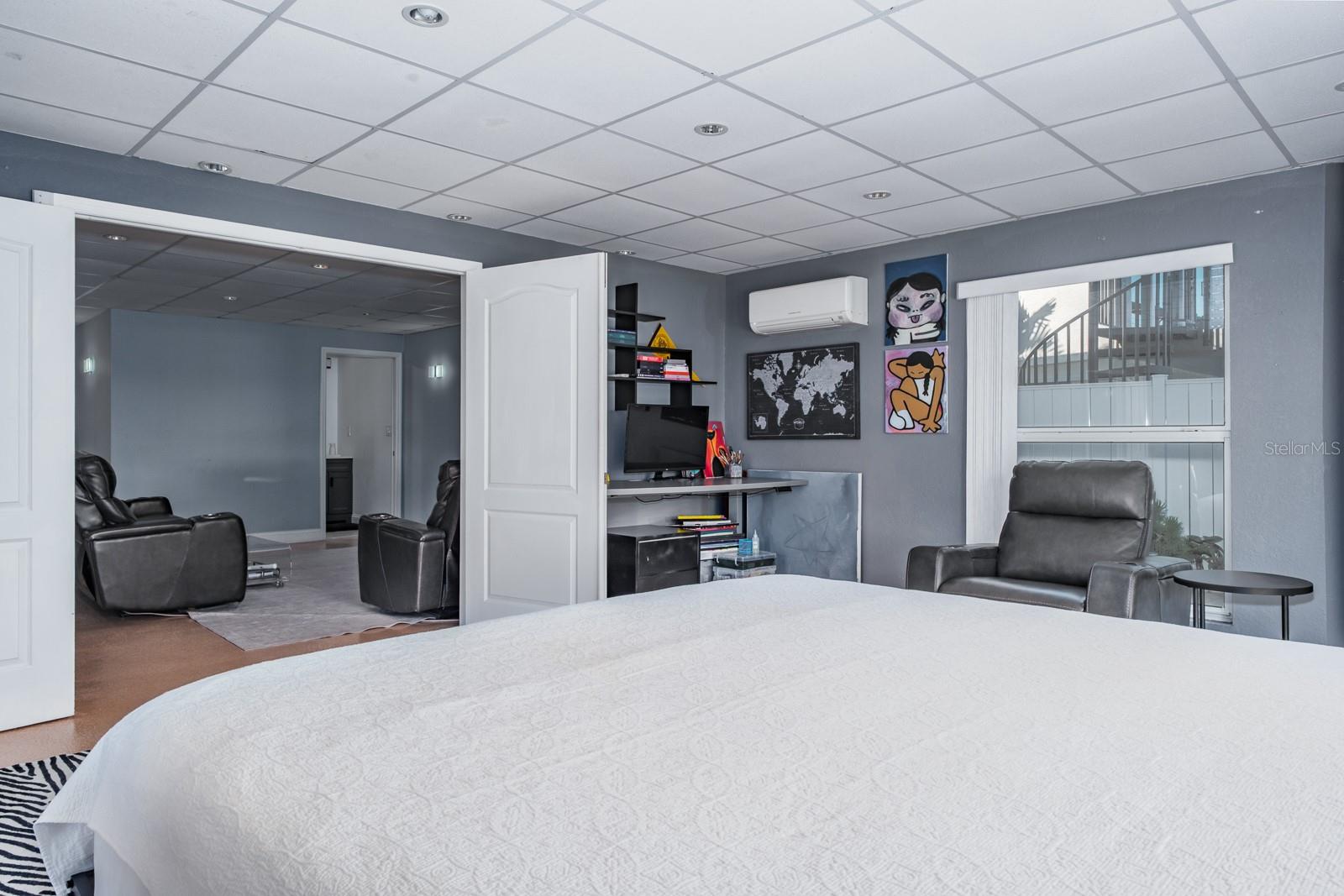 Image 30 of 43 For 5949 Seabird Drive S