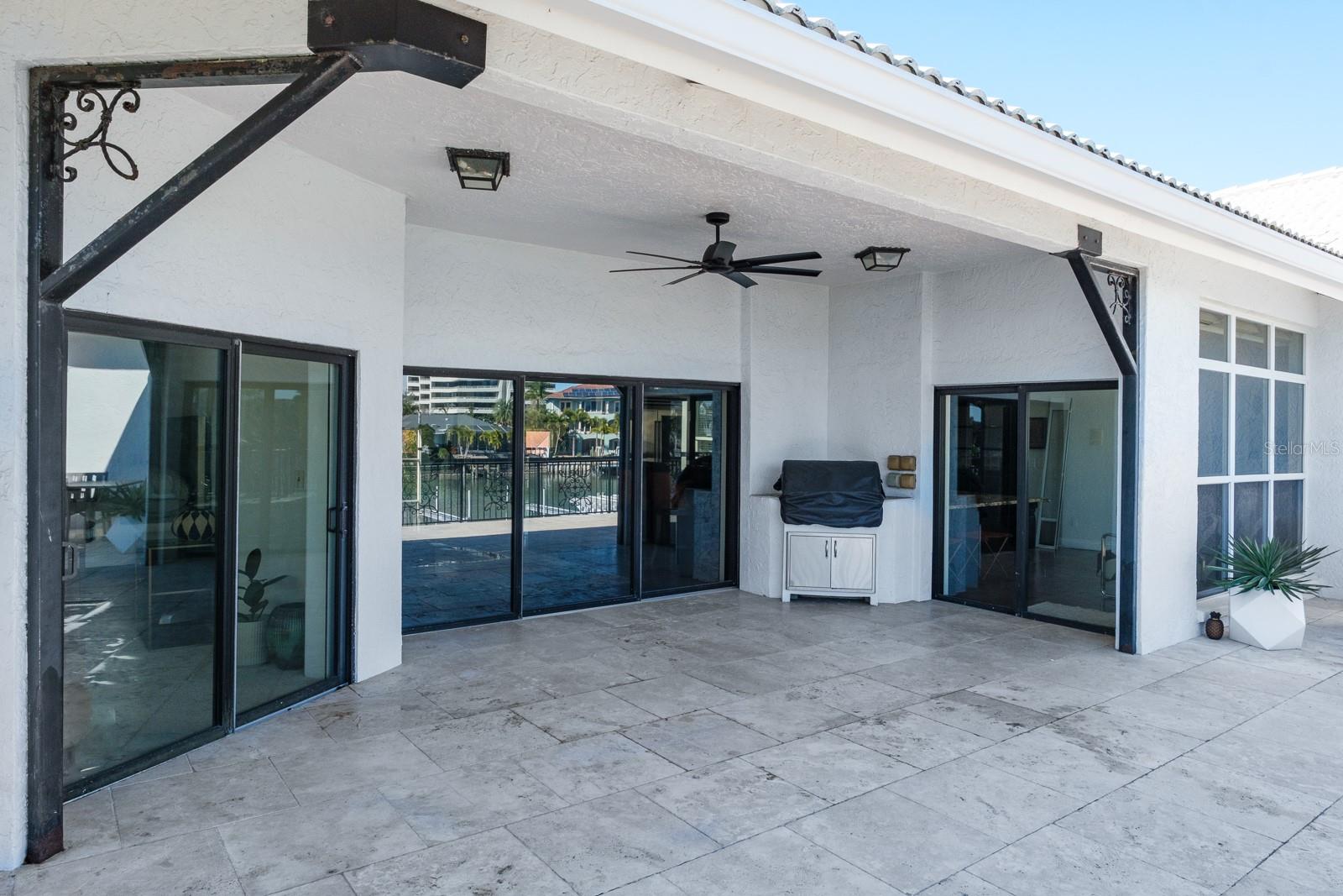 Image 32 of 43 For 5949 Seabird Drive S