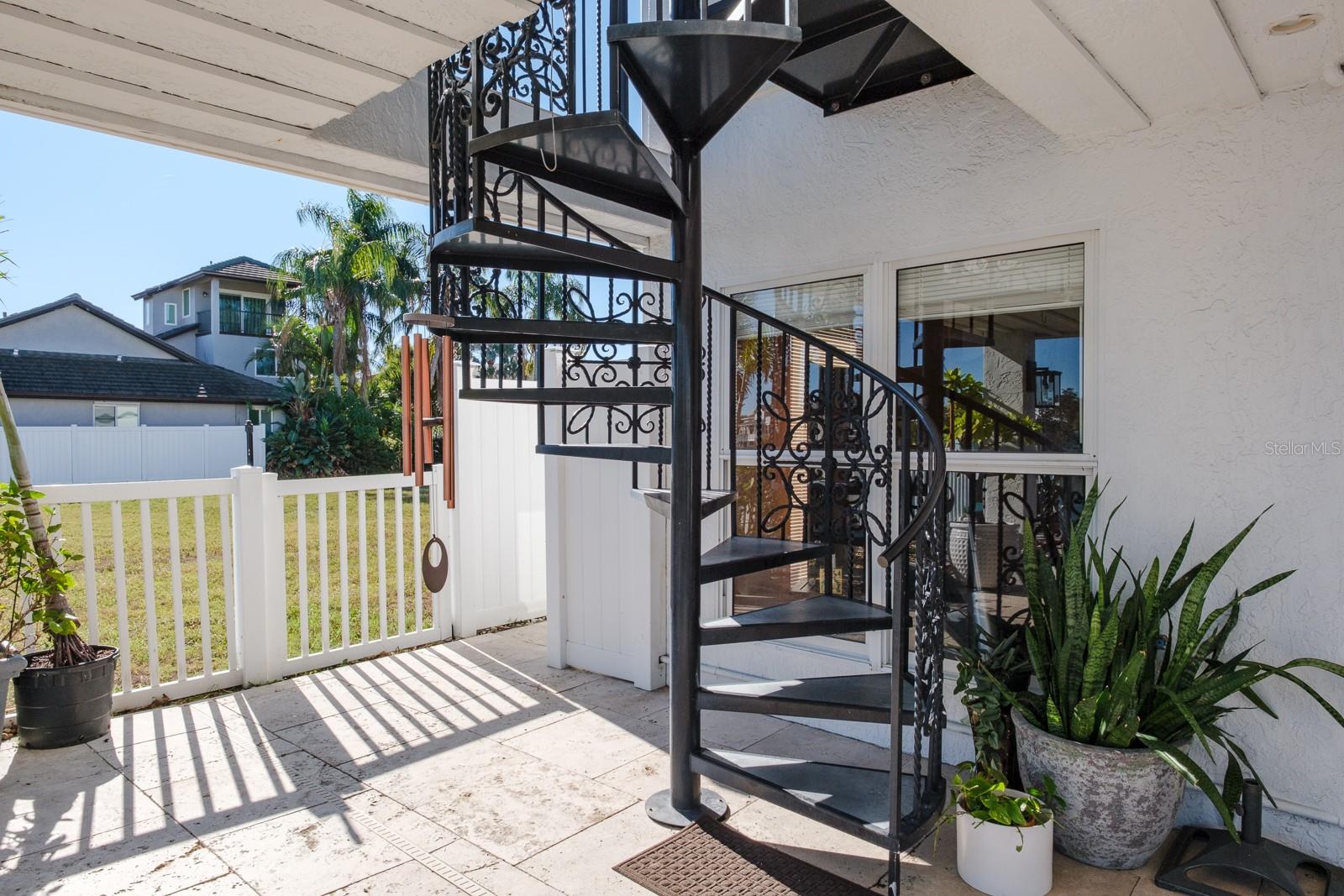 Image 36 of 43 For 5949 Seabird Drive S