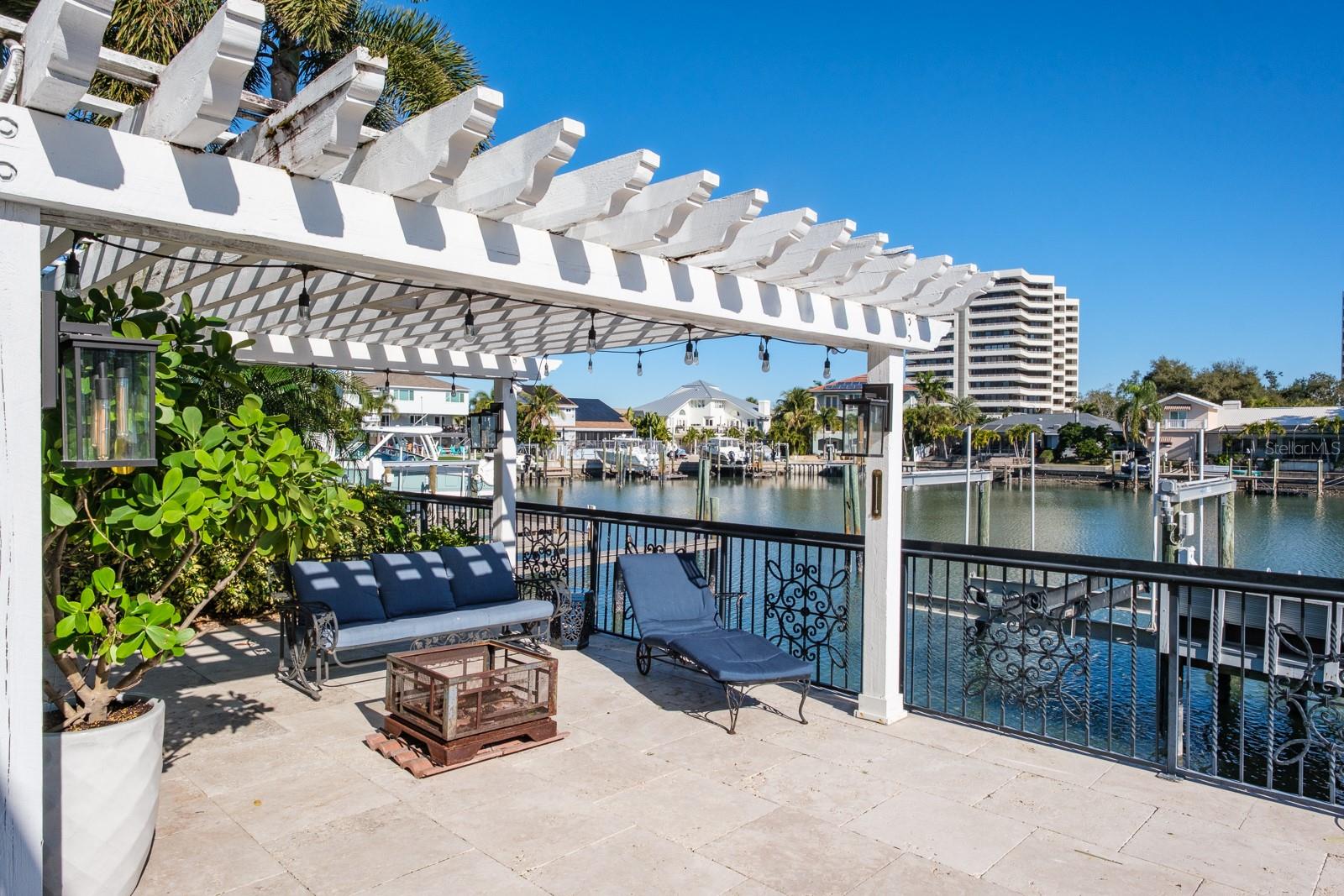 Image 38 of 43 For 5949 Seabird Drive S