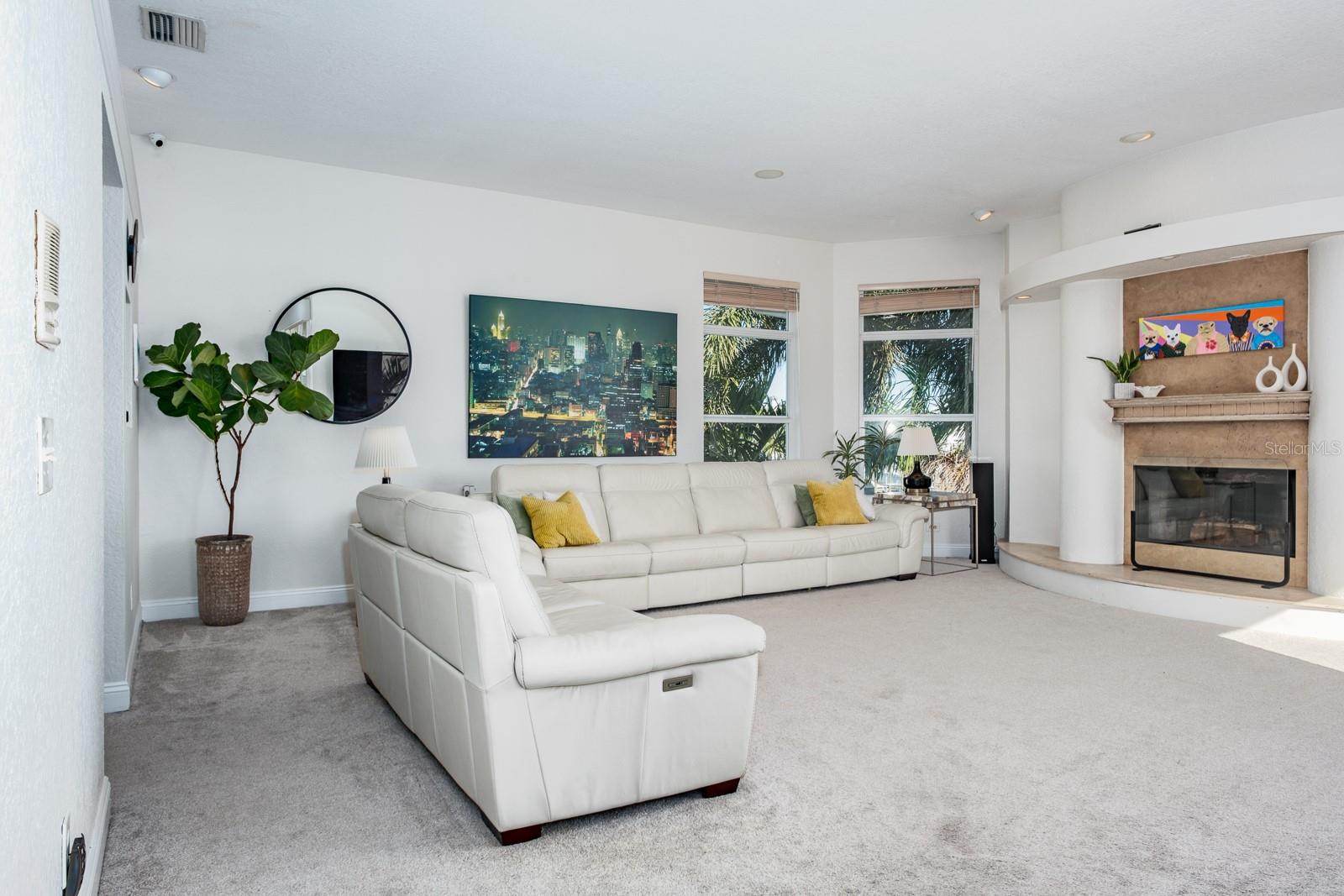 Image 9 of 43 For 5949 Seabird Drive S