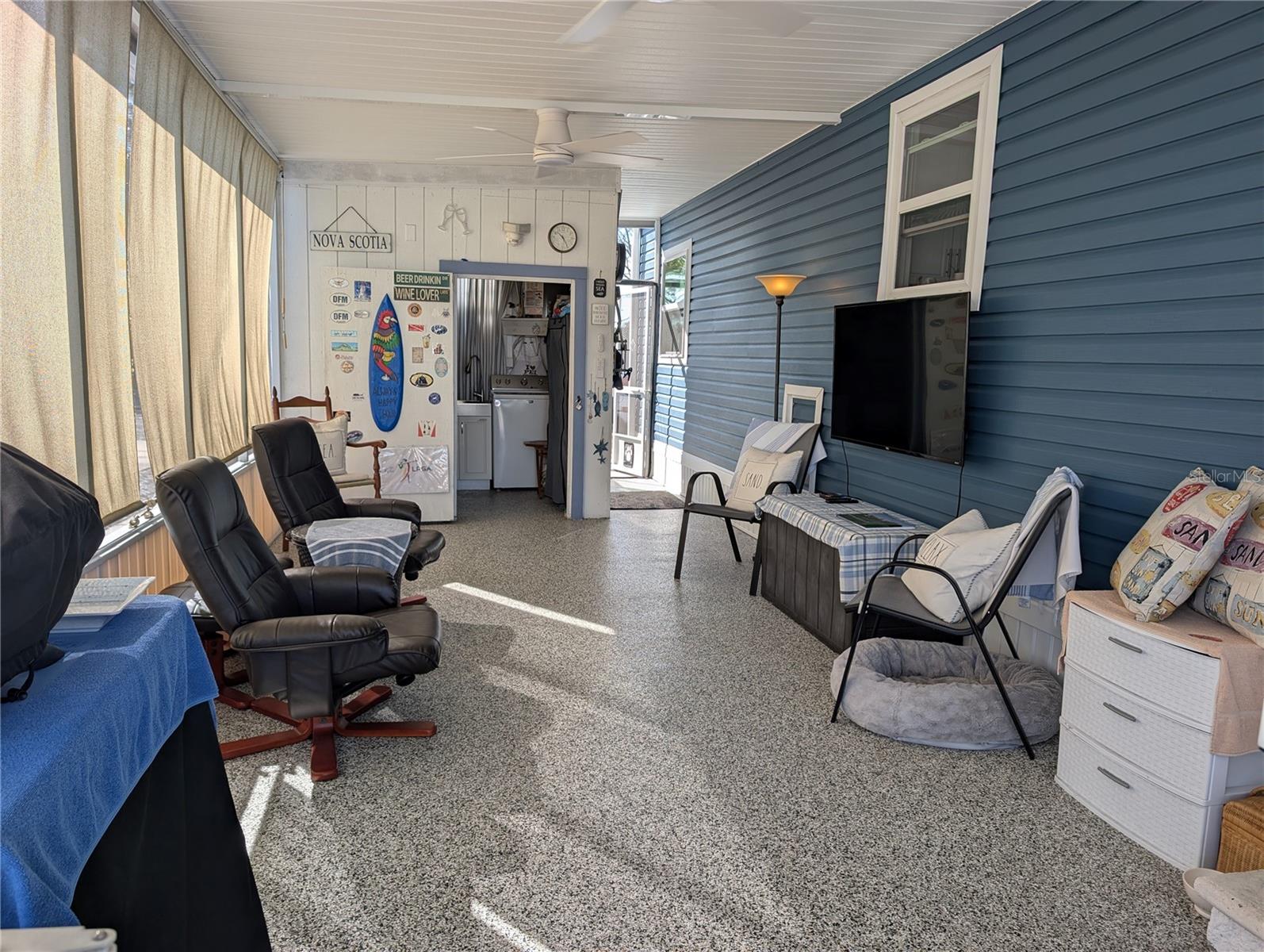 Image 13 of 57 For 82093 1st Avenue N