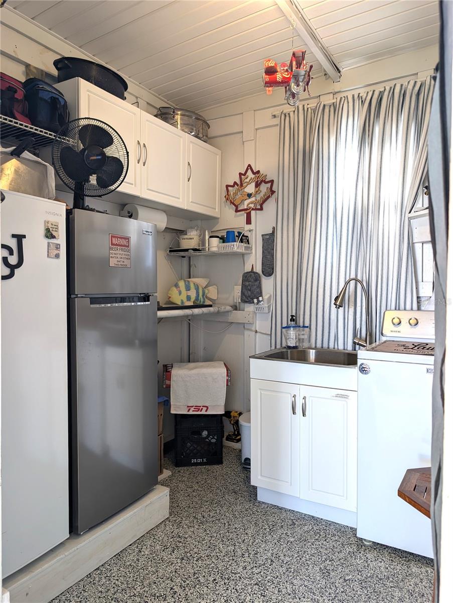 Image 14 of 57 For 82093 1st Avenue N